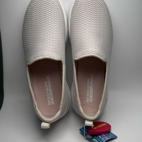 Skechers Women's Go Walk Joy Sneaker SIZE 6.5 COLOR NATURAL - Picture 8 of 8